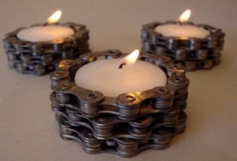 Top 10 Ways To Recycle and Reuse Bicycle Chains  Changing the Chains of Habit!  #BicyclesChangeLives #recycling #repurposed Chain Candle Holder, Recycled Bike Parts, Bike Craft, Upcycled Bike, Bicycle Chains, Old Bicycle, Diy Candle Holders, Diy Upcycling, Bicycle Chain