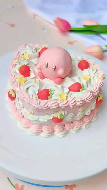 Kirby Themed Cake, Kirby Cake Aesthetic, Diy Kirby Cake, Kirby Desserts, Kawaii Cakes Birthday, Kirby Cake Ideas, Kirby Dream Buffet, Kirby Cupcakes, Kirby Birthday Cake