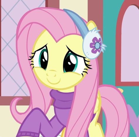 shes so cute :3! Personality Quiz, Fluttershy, Fun Games, Group Chat, Trivia, Free Online, Hair