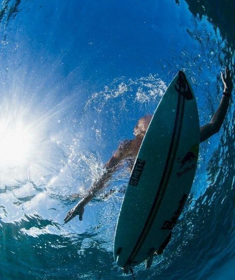 Surfing Aesthetic, Surf Aesthetic, Surf Vibes, Surfing Pictures, Surf Life, Under Water, Surfs Up, Surfer Girl, Summer Dream