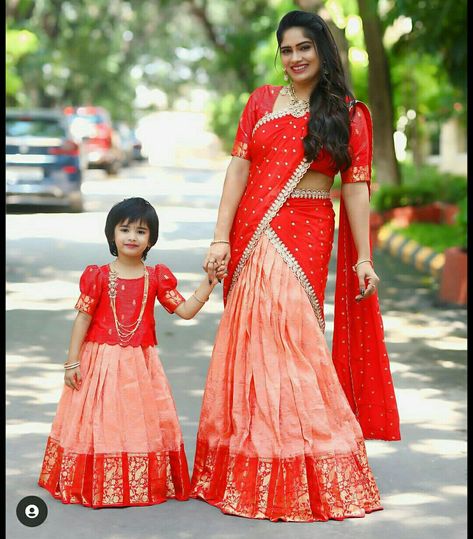 Mom Daughter Matching Dresses Indian, Mom And Daughter Dresses Indian, Matching Dress For Family, Family Matching Outfits Indian, Mom Daughter Matching Dresses, Mom Daughter Outfits, Daughter Dress, Mother Daughter Fashion