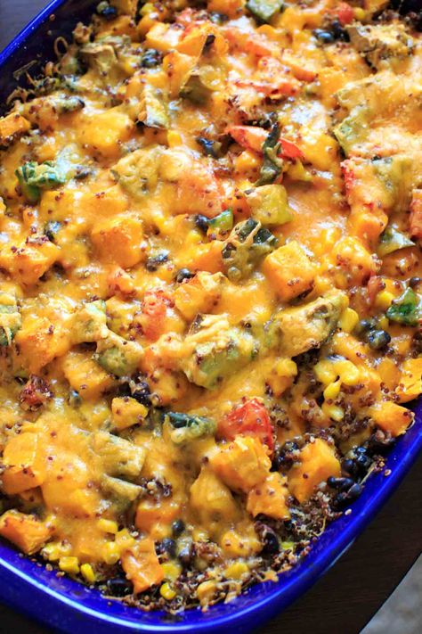 Butternut squash and other vegetables mixed together with quinoa makes a delicious vegetarian, gluten-free, and vegan friendly casserole for the whole family. Gluten Free Casserole Recipes, Vegan Casserole Recipes, Gluten Free Casserole, Butternut Squash Quinoa, Quinoa Casserole, Vegan Casserole, Vegetarian Gluten Free, Healthy Casserole Recipes, Healthy Casseroles