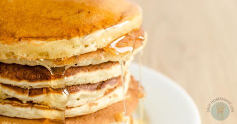 McDonald’s Pancake Recipe (Hotcakes) Mcdonald's Pancake Recipe, Mcdonalds Pancakes, Pancake Mix Recipe, Fast Food Breakfast, Flavored Pancakes, Raw Oats, Banana Toast, Pancake Toppings, Breakfast Ingredients