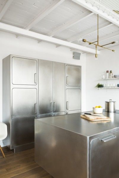 Paris Loft, Metal Kitchen Cabinets, Stainless Steel Kitchen Cabinets, Steel Kitchen Cabinets, Stainless Steel Backsplash, Stainless Kitchen, Cabinet Ideas, Metal Kitchen, Loft Design