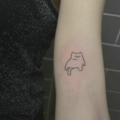 Lazy Cat Tattoo, Lazy Tattoo, Cat Tattoo Funny, Funny Cat Tattoo, Tattoo Panda, Independent Tattoo, Trinity Tattoo, Partner Tattoos, Funny Tattoo