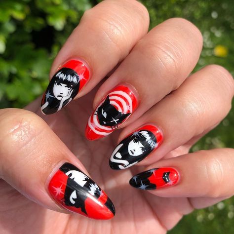 Emily The Strange Nails, Vamp Nails, Perky Goth, Zombie Nails, Nails October, Spooky Nails, August Nails, 2000s Emo, Emily The Strange