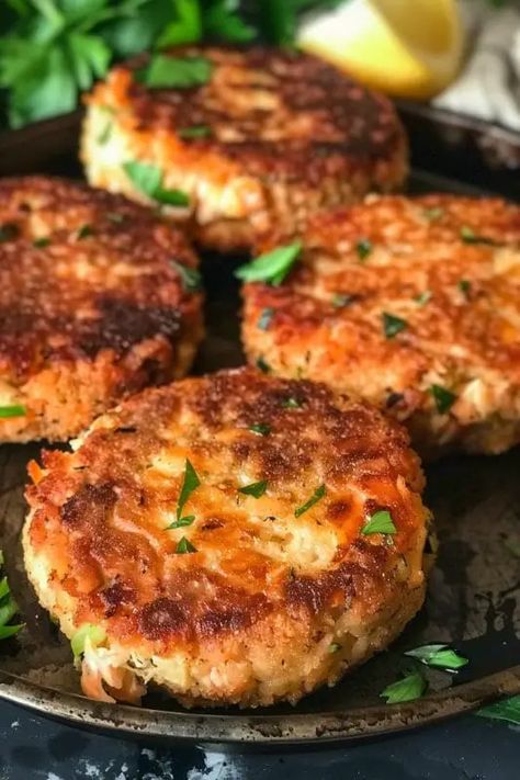 Canned Salmon Patties (Best Ever) - Recipecs Easy Canned Salmon Patties, Salmon Pattie’s, Salmon Patties Recipe Canned, Salmon Cakes With Canned Salmon, Health Benefits Of Salmon, Keto Salmon Patties, Easy Salmon Patties, Benefits Of Salmon, Canned Salmon Patties