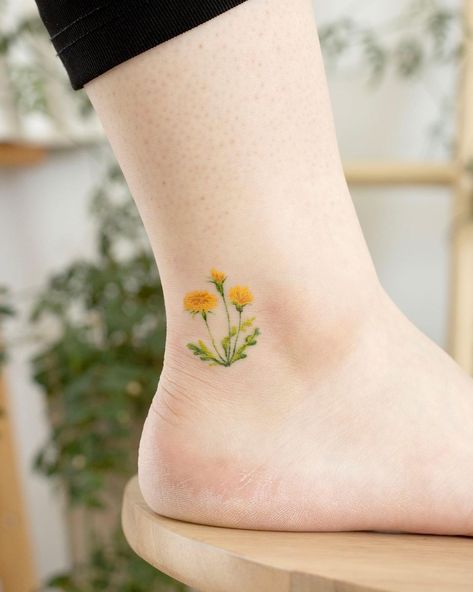 Yellow Dandelion Tattoo, Yellow Ink Tattoos, Dandelion Flower Tattoo, Yellow Flower Tattoos, Braille Tattoo, Maching Tattoos, Horoscope Virgo, Stunning Tattoos, App Filter