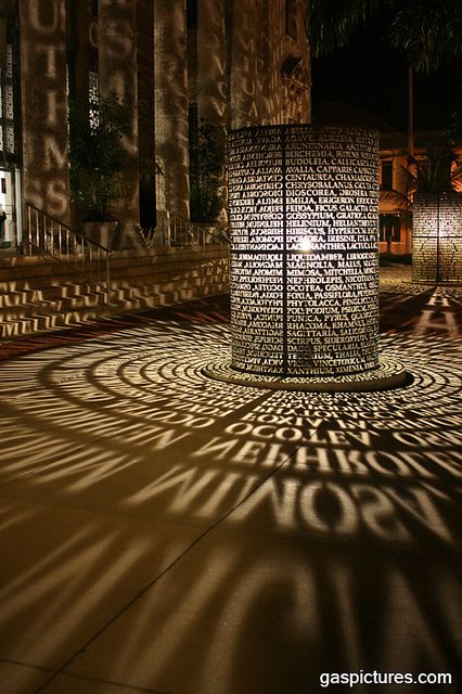 Light Sculpture, The Shadow, The Shadows, At Night, Decor Ideas, Sculpture, Road, Building