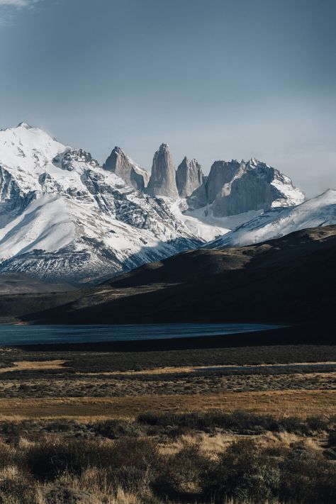 Thanks to @randominstitute for making this photo available freely on @unsplash 🎁 Latest Background, Download Quotes, Torres Del Paine National Park, Punta Arenas, Mountain Photos, Conceptual Photography, White Mountains, Snow Mountain, Wallpaper Free Download