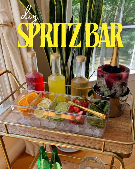 DIY SPRITZ BAR #wine #spritz #entertaining #winecocktail Spritz Bar Ideas, Christmas Spritz, Spritz Bar, Watch Diy, Cocktail Drinks Recipes, Drinks Recipes, Wine Cocktails, Bar Ideas, Forest Wedding