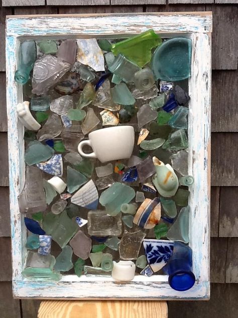 Seaglass window Seaglass Window, Window Designs, Beach Glass Art, Kids Art Class, Sea Glass Beach, Sea Glass Crafts, Antique Glassware, Sea Pottery, Mosaic Garden