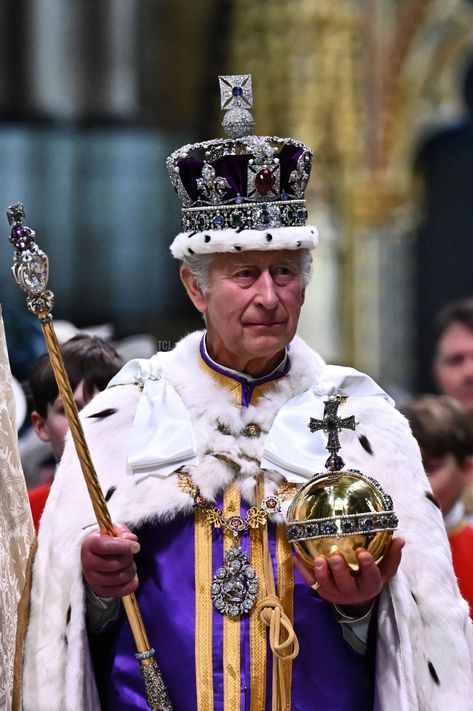 Imperial State Crown, Elisabeth Ii, King Charles Iii, The Coronation, Princess Eugenie, British Monarchy, Princesa Diana, Westminster Abbey, Queen Mary