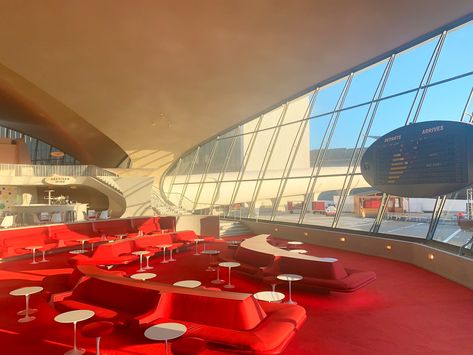 What Staying at the TWA Hotel is Really Like Twa Hotel, Retro Interior Design, Futuristic Interior, Rooftop Restaurant, Retro Interior, Hotel Guest, Dressed To The Nines, The Golden Age, The Nines