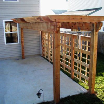 Dog Patio, Screen Pergola, Pergola Wall, Pergola Backyard, Pergola Modern, Desert Backyard, Small Pergola, Privacy Fence Designs, Patio Pergola