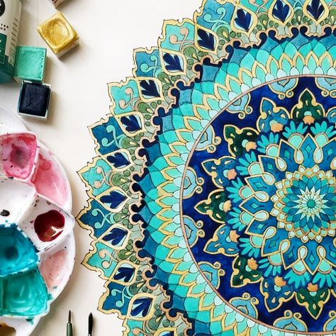 Islamic Mandala, Mandala Watercolor, Watercolor Mandala, Boho Art Drawings, Mandala Boho, Art Philosophy, Art Mediums, Mandala Art Therapy, Flower Embellishments