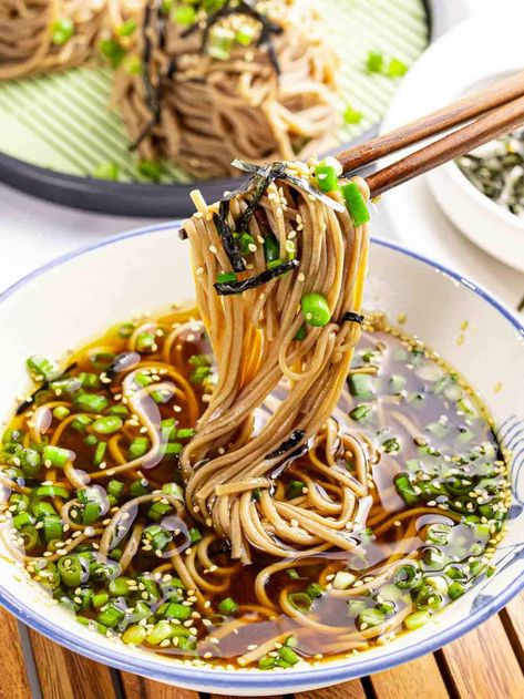 Zaru Soba Recipe, Cold Soba Noodle Recipe, Soba Noodle Recipe, Cold Noodles Recipes, Cold Soba Noodles, Zaru Soba, Soba Recipe, Soba Noodles Soup, Japanese Soba Noodles