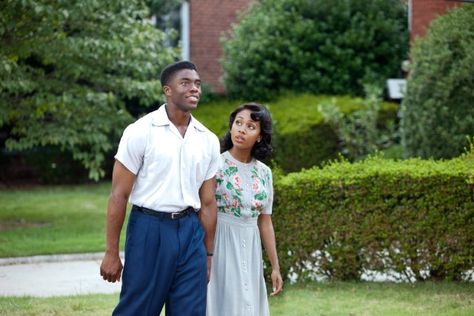 Chadwick Boseman and Nicole Beharie in 42 the Jackie Robinson Story. 42 Movie, Nicole Beharie, Black Panther Chadwick Boseman, Secretly Married, Thurgood Marshall, Black Couple Art, Jackie Robinson, Black Actors, Black Hollywood