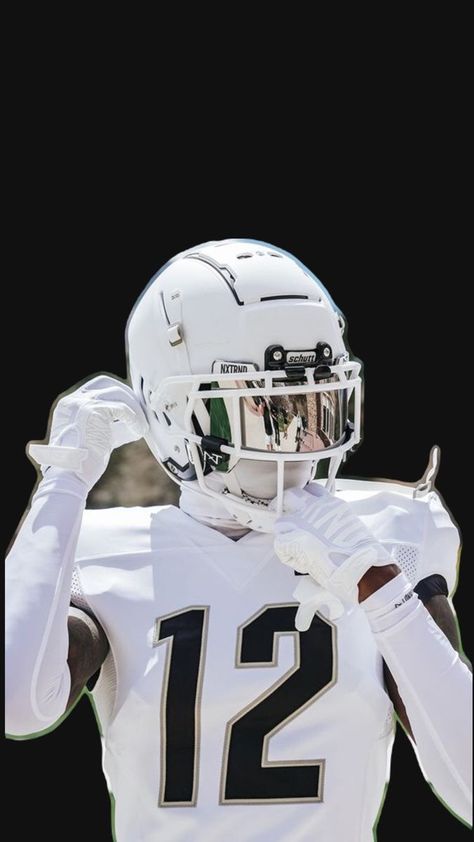 Nfl Profile Picture, Highschool Football Photoshoot, Cool Football Wallpapers Nfl, Travis Hunter Wallpaper, Football Asethic Pictures, Football Pfp Aesthetic, Nfl Players Aesthetic, Football Profile Pictures, Tuff Wallpaper