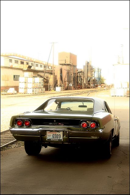 Charger from behind Car From Behind, Dodge Charger 1968, Rt Charger, Afternoon Drive, 60s Muscle Cars, 70s Muscle Cars, 1968 Dodge Charger, General Lee, Mopar Cars