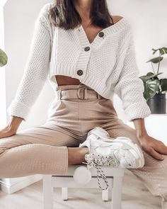 Autumn Knitwear, Crop Pullover, Long Sleeve Knitted Cardigan, Cropped Cardigan Sweater, Mode Casual, Trik Fotografi, Casual Cardigans, Cropped Tops, Knitting Women Sweater