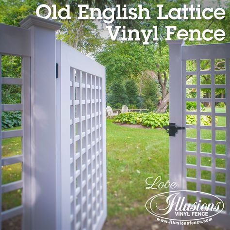 English Garden Fence Ideas, Wall And Gate Ideas, Vinyl Fence Landscaping, Lattice Gate, Lattice Privacy Fence, Window Trim Styles, Garden Home Design, Lattice Fence Panels, Privacy Gate