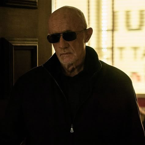 Mike Ehrmantraut, Breaking Bad 3, Jonathan Banks, Better Call Saul Breaking Bad, Saul Goodman, Call Saul, Better Call Saul, Baking Bread, Breaking Bad