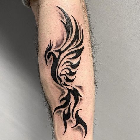 Phoenix Tattoo Men, Phoenix Tattoo Ideas, Fenix Tattoo, Phönix Tattoo, Phoenix Tattoos, Back Of Neck Tattoo, Men Tattoo, Back Tattoos For Guys, Phoenix Tattoo