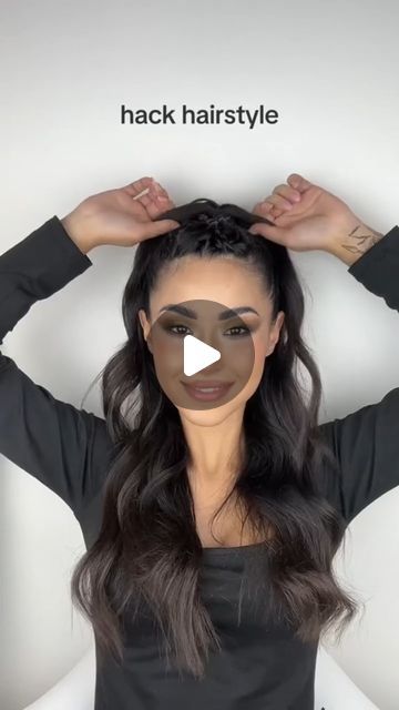 GK Hair on Instagram: "Hairstyle Hacks You Need to Try! ✨💇‍♀️

Ready to revolutionize your hair game? Discover our ultimate hairstyle hacks that make styling a breeze! 🌈 From quick fixes to creative tricks, these tips will have you looking fabulous in no time. Perfect for busy mornings or last-minute events, these hacks will elevate your look effortlessly! 💖

Get ready to hack your hair and shine all day! Don’t forget to share your favorite hacks with us! ❤️🙌

#HairstyleHacks #HairGoals #QuickStyles #BeautyTips #EffortlessHair #HairInspo #TimeSavers #GlamOnTheGo #BeautyHacks #LookAmazing #HairTransformation #ınstahair" How Style Long Hair, Hair Hacks Every Girl Should Know, Quick Greasy Hair Hairstyles, Styling Dirty Hair, Long Hairstyles Ideas Easy, Easy Waves For Long Hair, How To Style Long Hair Easy, B Day Hairstyles, Cute Hair Ideas For Long Hair