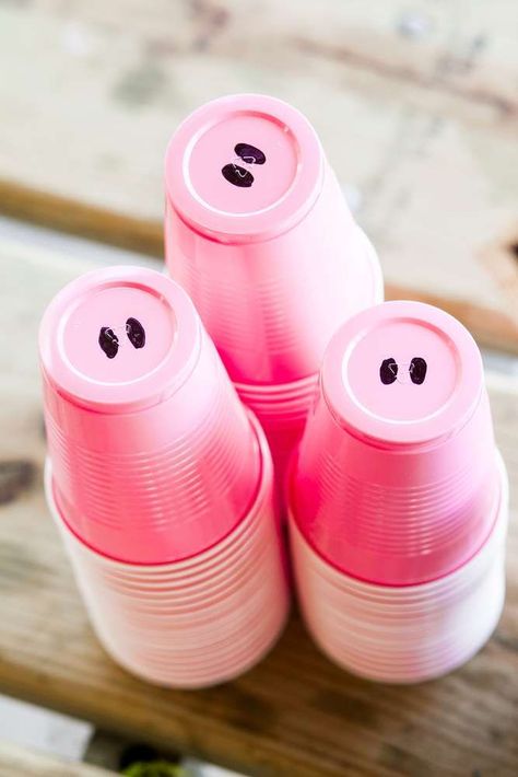 Take a cool at this simple idea that is so cool for a Farm 1st Birthday Party! Paint 2 nostrils on the bottom of pink plastic cupcakes and you've yourself a bunch of pig snout cups!! See more party ideas and share yours at CatchMyParty.com #catchmyparty #farmbirthdayparty #pigcups #funpartyideas #pigs #farmanimals Pig Birthday Party Decorations, Farm Birthday Party Ideas, Peppa Pig Birthday Party Decorations, Girls Farm Birthday, 4de Verjaardag, Cow Birthday Parties, Barnyard Birthday Party, Farm Theme Birthday, Farm Baby Shower