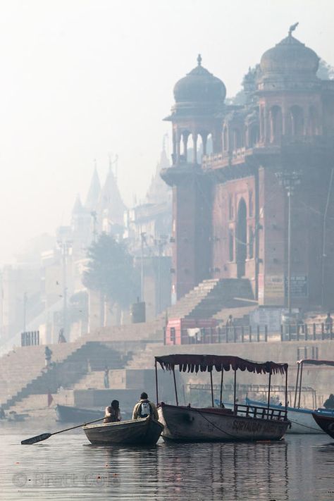 Nature, Reference Background, Varanasi Photography, India Aesthetic, India Landscape, Ganges River, Watercolor Boat, India Street, Gond Painting