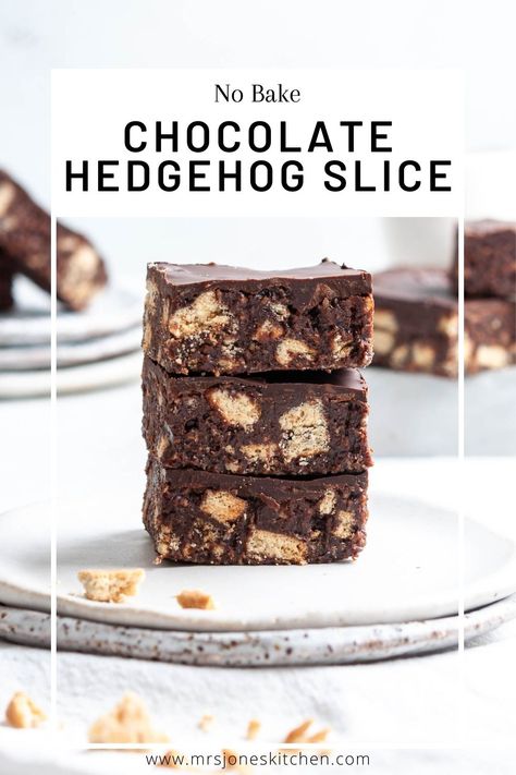 Chocolate Hedgehog Slice, Fudge Slice Recipes, Hedgehog Slice Recipe, Condensed Milk Slice, Hedgehog Recipe, No Bake Slice, Chocolate Hedgehog, Hedgehog Slice, Cafe Treats