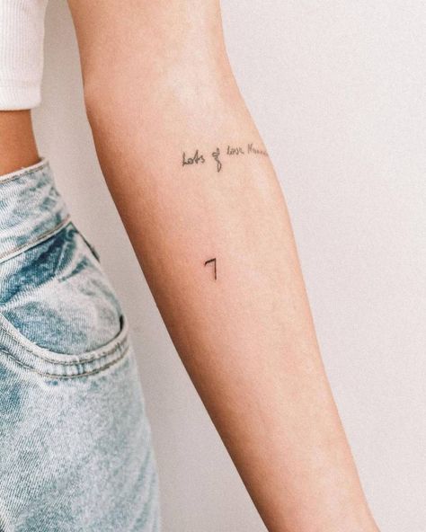 Minimalist number "7" tattoo on the inner forearm. Number 7 Tattoo, Small Girly Tattoos, 7 Tattoo, Number Tattoos, Small Forearm Tattoos, Inner Forearm, Petite Tattoos, 4 Tattoo, Парные Тату