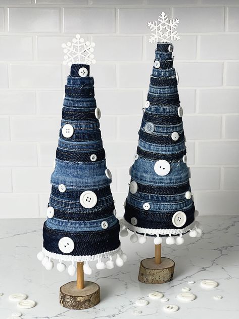 Denim Ornaments Diy, Blue Jean Christmas Ornaments, No Sew Christmas Tree, Denim Gnomes Diy, Denim Christmas Decorations, Fabric Trees Christmas Diy, Denim Scraps Ideas, Blue Xmas Decorating Ideas, Fabric Christmas Trees Diy