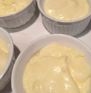 French Custard, Custard Recipe, Homemade Custard, Custard Recipes, Biscuit Bake, French Bistro, Pie Dough, French Pastries, Mystery Books