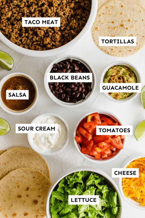 Everything you need to make your own Taco Bar at home. Delicious ingredients and practical tips on how to serve this easy dinner to your family or even a group of people. Mexican Dinner Party Decorations, Mexican Dinner Party, Bar At Home, Guacamole Salsa, Dinner Party Decorations, Taco Party, Mexican Dinner, Cilantro Lime Chicken, A Group Of People