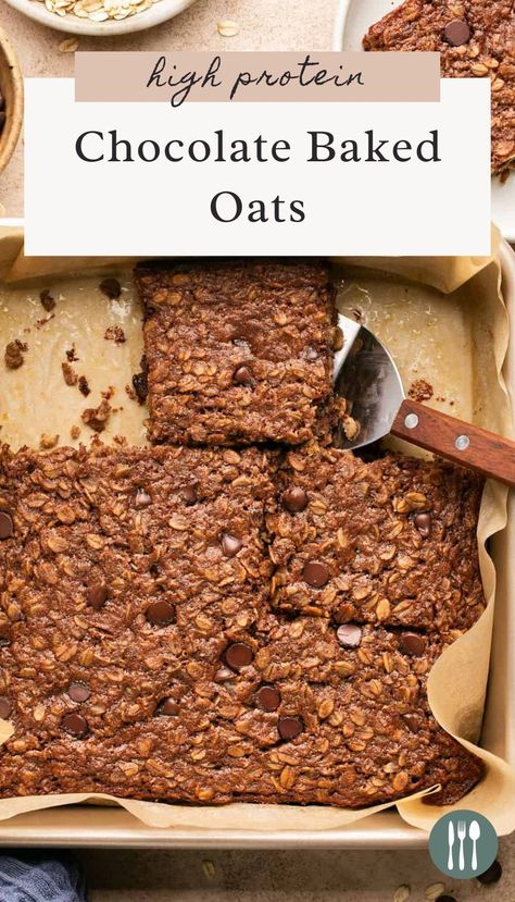 These Chocolate Baked Oats are like breakfast brownies with their rich chocolate flavor. Made with oats, protein powder, almond milk and applesauce, this chocolate oatmeal is a filling and easy breakfast to make ahead of time and have for the week. Macro Friendly Baked Oats, Protein Breakfast Brownies, Protein Brownie Baked Oatmeal, Chocolate Protein Oatmeal Bake, Chocolate Protein Powder Oatmeal, Brownies With Oats, One Pan Baked Oats, Chocolate Protein Baked Oatmeal, Chocolate Protein Powder Breakfast