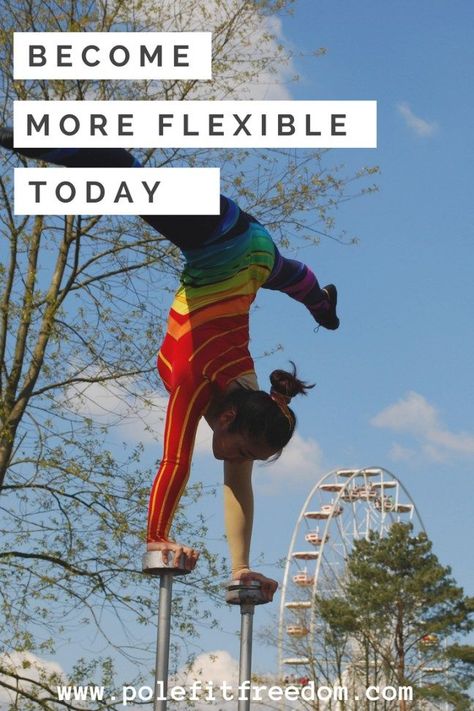 Get More Flexible, Become More Flexible, Month Workout Challenge, Gymnastics Flexibility, More Flexible, Art Skills, Daily Exercise, Yoga Iyengar, Popular Workouts