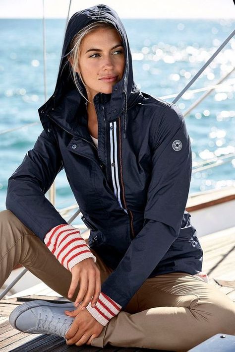 Marine Look online kaufen | OTTO Yacht Style, Yacht Outfit, Sailing Fashion, Preppy Mode, Cow Boys, Nautical Outfits, Boat Life, Yacht Party, Boating Outfit