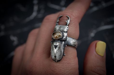 Bug Ring, Crow Pendant, Witch Rings, Raven Necklace, Jewelry Stones, The Bug, Rutile Quartz, Portfolio Ideas, Glass Rings