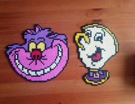 Perler Alice In Wonderland, Perler Bead Cheshire Cat, Cheshire Cat Perler Bead Patterns, Cheshire Cat Perler Beads, Alice In Wonderland Perler Bead Patterns, Beyond Wonderland Perler, Beauty And The Beast Perler Beads, Cheshire Cat Perler, Cartoon Perler Beads