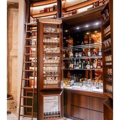 @pursuits.of.a.bon.vivant on Instagram: “the no-so-secret La Librerie bar @hoteledenrome. our #ourlipsaresealed anyway. 😉🤫 #thirstythursday #hoteleden #hoteledenrome…” Home Library Bar, Bookshelf Bar, Library Bar, Chateaux Interiors, Home Bar Rooms, Modern Home Bar, Home Bar Design, Whisky Bar, Secret House