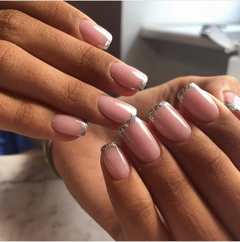 Disco French Nails, Unghie Sfumate, Cute Toe Nails, Gelish Nails, Nails Today, Simple Gel Nails, Casual Nails, Cute Gel Nails, Prom Nails