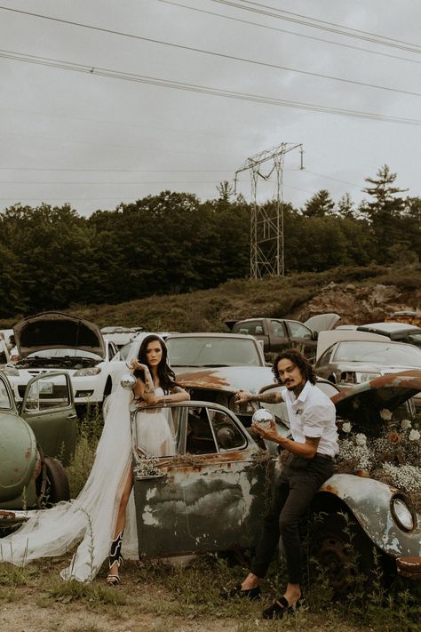 Grunge Wedding, Elopement Shoot, Blue Bride, Alternative Grunge, Old Tires, Nontraditional Wedding, Green Wedding Shoes, Photography Work, Grunge Style