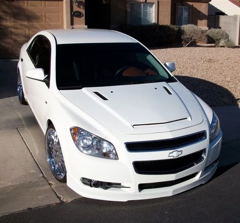 This is another one of the modified malibu's. It looks great with the lip body kit, rims and the customized hood. Car looks great from the f... Chevy Cruze Custom, 2011 Chevy Malibu, 2009 Chevy Malibu, Pimped Cars, Malibu Car, 2012 Chevy Malibu, Cars Chevrolet, Malibu Lt, Girly Car Accessories