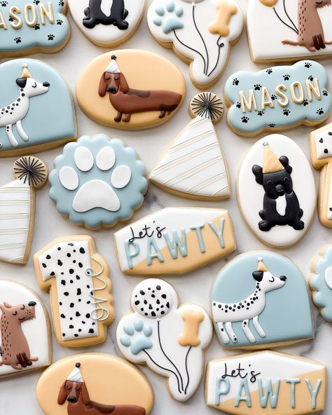 Two Let The Dogs Out Party Cookies, Dog Themed Cookies Royal Icing, Lets Pawty Second Birthday, Two Let The Dogs Out Cake, Dog Themed Birthday Cookies, Dog Party Cookies, Puppy Party Cookies, Chihuahua Cookies, Let’s Pawty Birthday Theme