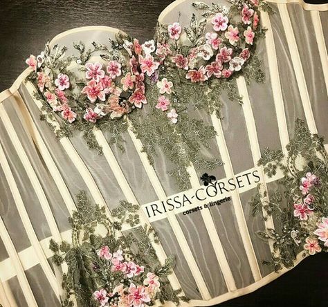 Corset Textiles, Applique Corset, Flower Corset, Rose Corset, Wedding Dress Diy, Embroidery Wedding Dress, Diy Outfits, Bridal Corset, Embroidery Wedding