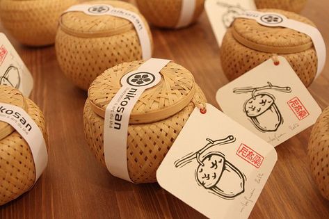 Rice Packaging, Organic Packaging, Tea Packaging Design, Honey Packaging, Traditional Tea, Ayam Bakar, Jar Packaging, Bottle Design Packaging, Cake Packaging