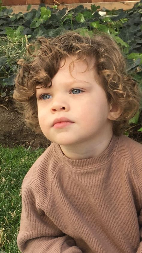 Curly Hair Baby Boy, Toddler Curly Hair, Curly Hair Baby, Toddler Hairstyles Boy, Toddler Haircuts, Baby Boy Haircuts, Toddler Boy Haircuts, Curly Kids, Baby Boy Hairstyles