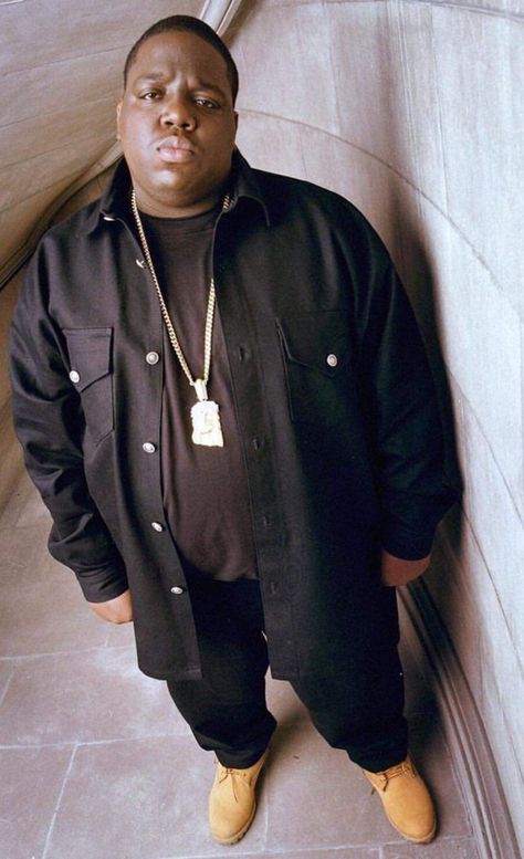 The Notorious B.I.G. Biggie Smalls Quotes, East Coast Hip Hop, Look Hip Hop, Tupac And Biggie, 90s Fashion Outfits Hip Hop, Room Pics, Hip Hop 90s, Hip Hop Classics, Aaliyah Style